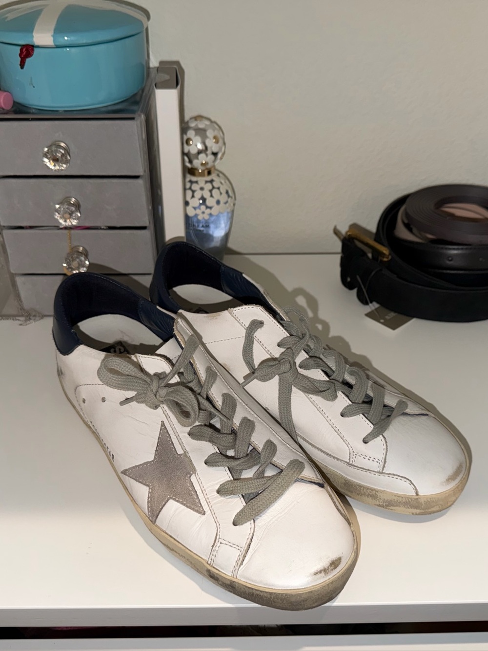 Golden Goose White Leather Low-Top Sneakers with Gray Star EU39/US8.5 - Picture 2 of 4